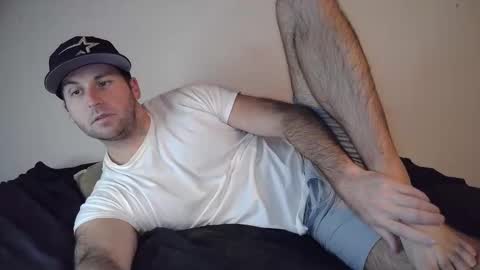 Theetwohander online show from October 31, 2025, 2:34 am