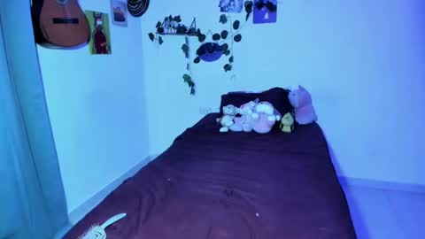 Ariamapola88 online show from September 11, 2025, 2:00 am