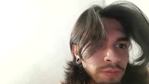 independent Model online show from March 6, 2025, 8:30 am