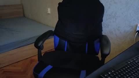 Snapshot of thefitgiant chatting on March 4, 2025, 10:38 pm Vince online show from March 4, 2025, 10:38 pm