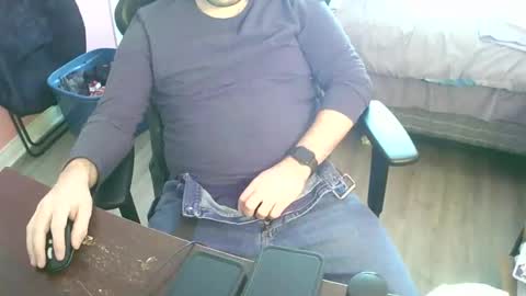 Mike D. online show from February 7, 2025, 4:46 pm