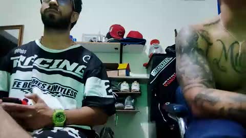 thehousedog online show from March 19, 2026, 3:43 am