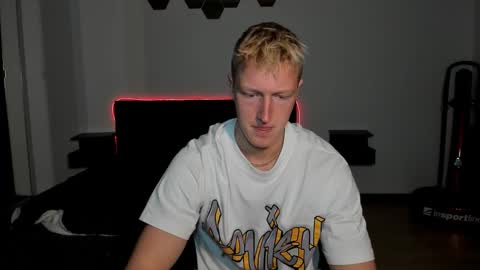 Snapshot of thejacob_d chatting on November 27, 2025, 3:25 pm thejacob_d online show from November 27, 2025, 3:25 pm