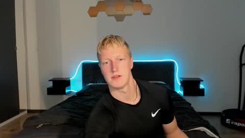 Snapshot of thejacob_d chatting on December 13, 2025, 9:42 pm thejacob_d online show from December 13, 2025, 9:42 pm