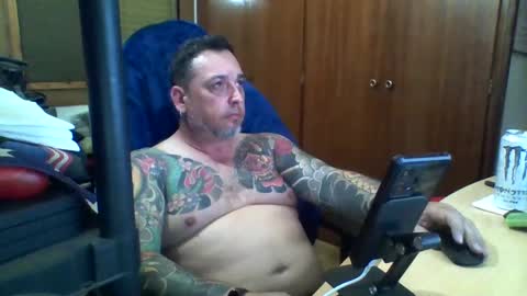 Snapshot of thekier chatting on March 1, 2025, 1:11 am thekier online show from March 1, 2025, 1:11 am