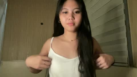 thelifeof_kiara online show from June 27, 2026, 7:41 pm
