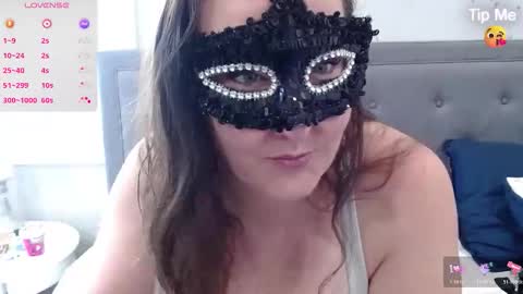 Snapshot of thelipsdown chatting on December 17, 2025, 2:01 pm Lacey online show from December 17, 2025, 2:01 pm