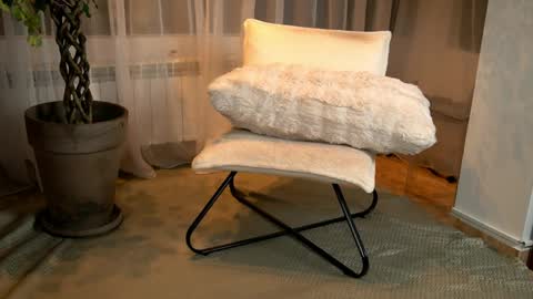 Madison online show from April 7, 2026, 2:56 am