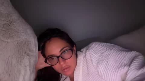 Lovepu7584 online show from November 2, 2025, 2:14 am