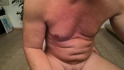 Snapshot of themanofyourdreams69 chatting on January 15, 2025, 6:40 pm themanofyourdreams69 online show from January 15, 2025, 6:40 pm