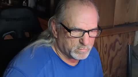 themasseure1 online show from April 24, 2026, 11:56 am