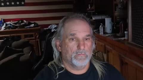 themasseure1 online show from May 4, 2026, 3:02 am