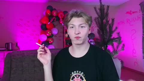 Snapshot of themikesever chatting on January 3, 2025, 4:37 pm Sever online show from January 3, 2025, 4:37 pm