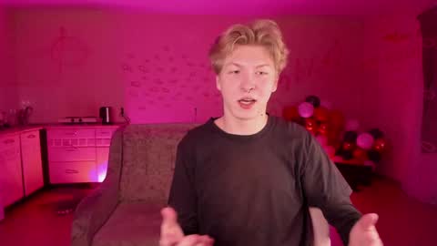 Snapshot of themikesever chatting on January 10, 2025, 6:49 pm Sever online show from January 10, 2025, 6:49 pm