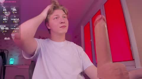 Snapshot of themikesever chatting on September 12, 2025, 3:50 am Sever online show from September 12, 2025, 3:50 am