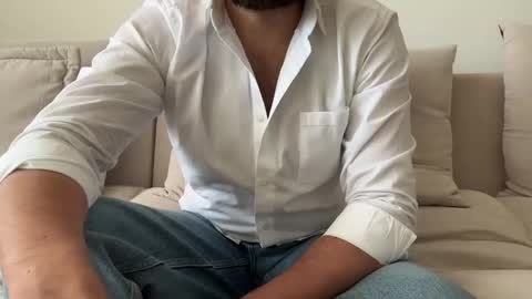 Snapshot of themonarchgoat chatting on October 23, 2025, 9:41 am TheMonarchGoat online show from October 23, 2025, 9:41 am