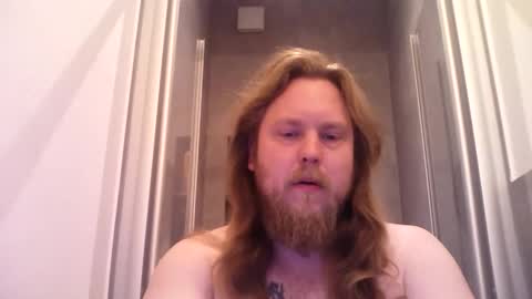 thenewdude1992 online show from February 14, 2026, 1:41 pm