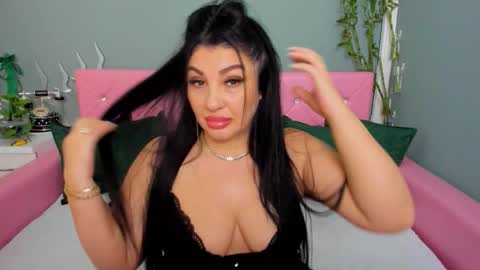 theonerosegoddes online show from November 10, 2025, 5:45 pm