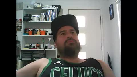 Snapshot of theozbeardguy chatting on January 10, 2025, 2:04 am aussiebeard online show from January 10, 2025, 2:04 am