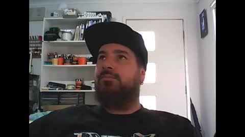 Snapshot of theozbeardguy chatting on February 6, 2025, 12:43 am aussiebeard online show from February 6, 2025, 12:43 am