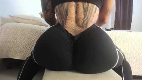 Snapshot of thepam_boobs chatting on September 16, 2025, 5:47 pm Pamela online show from September 16, 2025, 5:47 pm