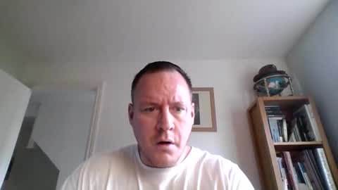 Snapshot of thepigboy chatting on February 22, 2026, 3:21 pm thepigboy online show from February 22, 2026, 3:21 pm