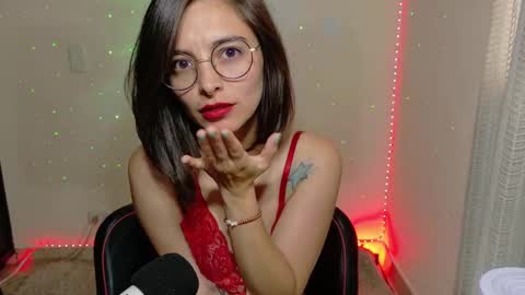 Snapshot of thepowerpuffgirl_99 chatting on February 25, 2025, 2:44 pm Amy online show from February 25, 2025, 2:44 pm