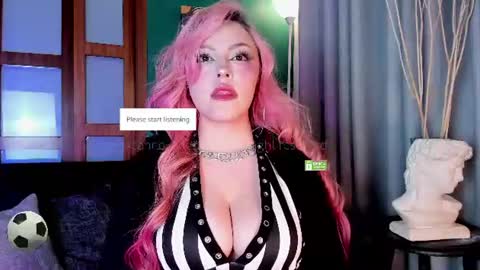 Rosie  online show from June 14, 2026, 5:09 am