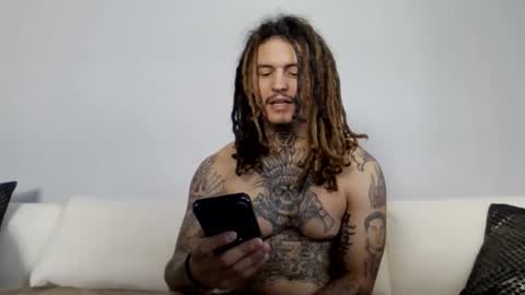 Snapshot of therealbdsmhotboy chatting on November 2, 2025, 2:41 pm therealbdsmhotboy online show from November 2, 2025, 2:41 pm