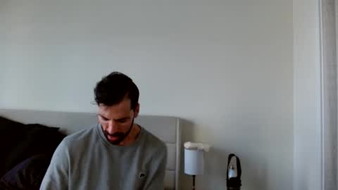 Yoshi online show from January 6, 2026, 10:01 pm