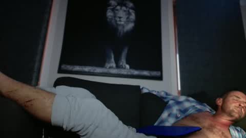 Snapshot of therealkurva4u chatting on January 8, 2025, 6:52 pm therealkurva4u online show from January 8, 2025, 6:52 pm