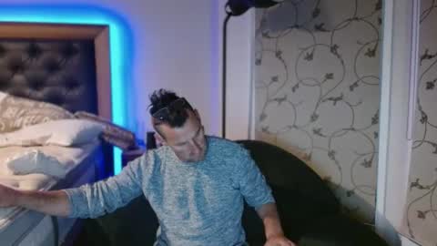 Snapshot of therealkurva4u chatting on October 23, 2025, 12:15 pm therealkurva4u online show from October 23, 2025, 12:15 pm