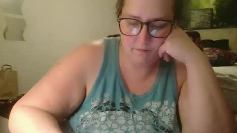 Snapshot of theresmoretolife chatting on May 26, 2026, 8:21 am theresmoretolife online show from May 26, 2026, 8:21 am