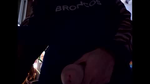 Snapshot of therizzler_1_of_1 chatting on December 5, 2024, 7:49 am therizzler_1_of_1 online show from December 5, 2024, 7:49 am