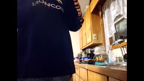 Snapshot of therizzler_1_of_1 chatting on January 14, 2025, 5:08 am therizzler_1_of_1 online show from January 14, 2025, 5:08 am