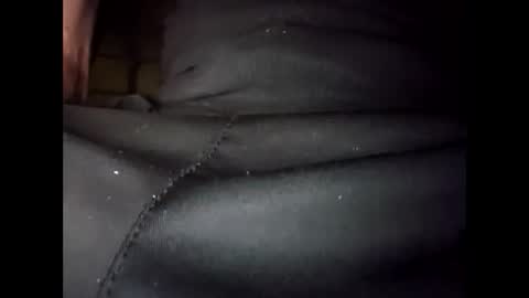 Snapshot of therizzler_1_of_1 chatting on October 7, 2025, 7:27 am therizzler_1_of_1 online show from October 7, 2025, 7:27 am