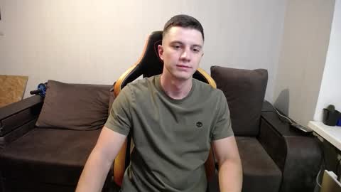 Snapshot of theroadtomars chatting on September 30, 2025, 3:50 pm Nick online show from September 30, 2025, 3:50 pm