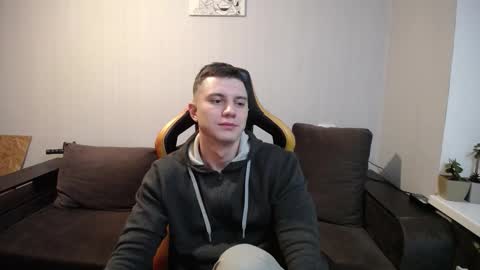 Snapshot of theroadtomars chatting on November 7, 2025, 10:10 pm Nick online show from November 7, 2025, 10:10 pm