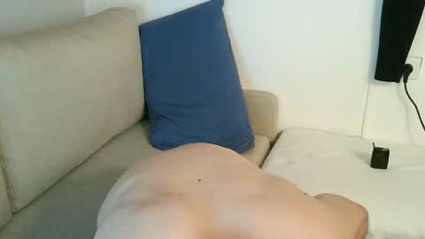 Snapshot of thesagie chatting on December 6, 2024, 7:01 pm VEGAS online show from December 6, 2024, 7:01 pm