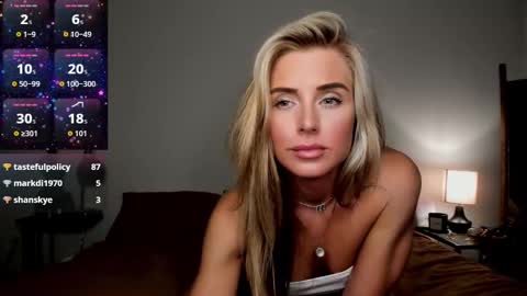 Snapshot of theselina_kyle chatting on September 19, 2025, 11:38 pm Selina Kyle online show from September 19, 2025, 11:38 pm