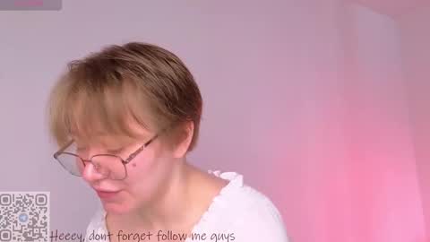 Lucia online show from February 18, 2026, 9:38 am