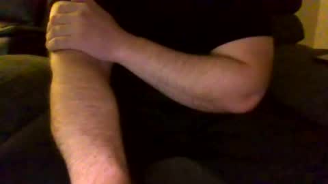 Snapshot of thethril1990 chatting on October 27, 2025, 2:26 am Thethrill online show from October 27, 2025, 2:26 am