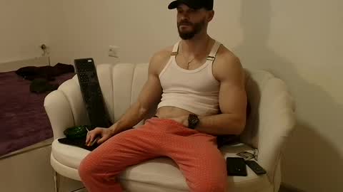 Snapshot of thetop200 chatting on February 16, 2026, 6:04 pm TheTop online show from February 16, 2026, 6:04 pm