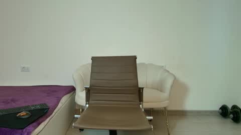 Snapshot of thetopalex chatting on January 17, 2026, 6:18 am TheTopAlex online show from January 17, 2026, 6:18 am