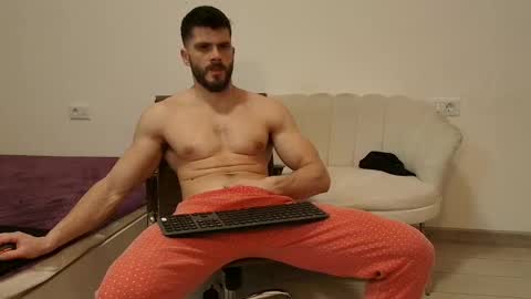 Snapshot of thetopalex chatting on February 16, 2026, 6:53 am TheTopAlex online show from February 16, 2026, 6:53 am