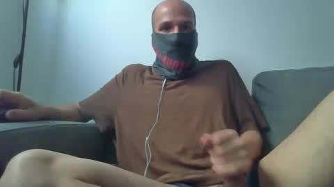 Snapshot of thetubedscarfguy chatting on May 28, 2026, 6:05 pm Scarf guy online show from May 28, 2026, 6:05 pm