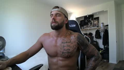 Snapshot of theufcfan_8181 chatting on July 29, 2026, 7:01 pm troy online show from July 29, 2026, 7:01 pm