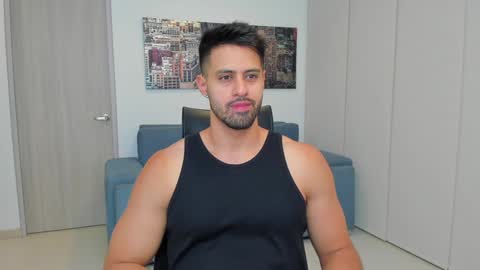 thiago_driussi online show from January 22, 2025, 7:35 am