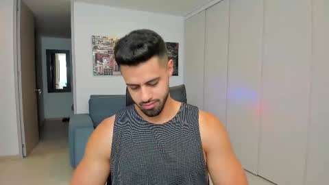 thiago_driussi online show from March 4, 2025, 6:15 am