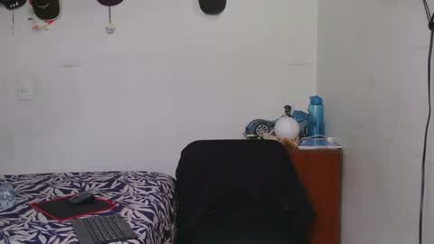 thiago_happy online show from July 7, 2026, 4:22 pm